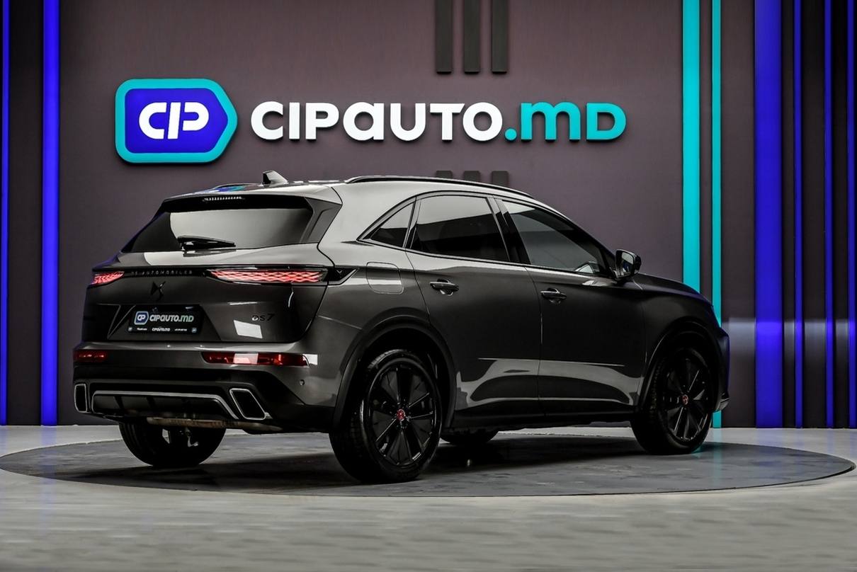 DS Automobiles DS 7 Crossback 2022, Plug-in Hybrid, 135 000 km – foto 3
