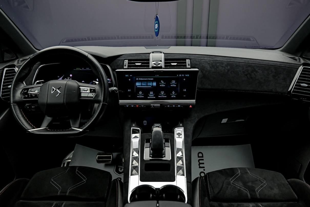 DS Automobiles DS 7 Crossback 2022, Plug-in Hybrid, 135 000 km – foto 5