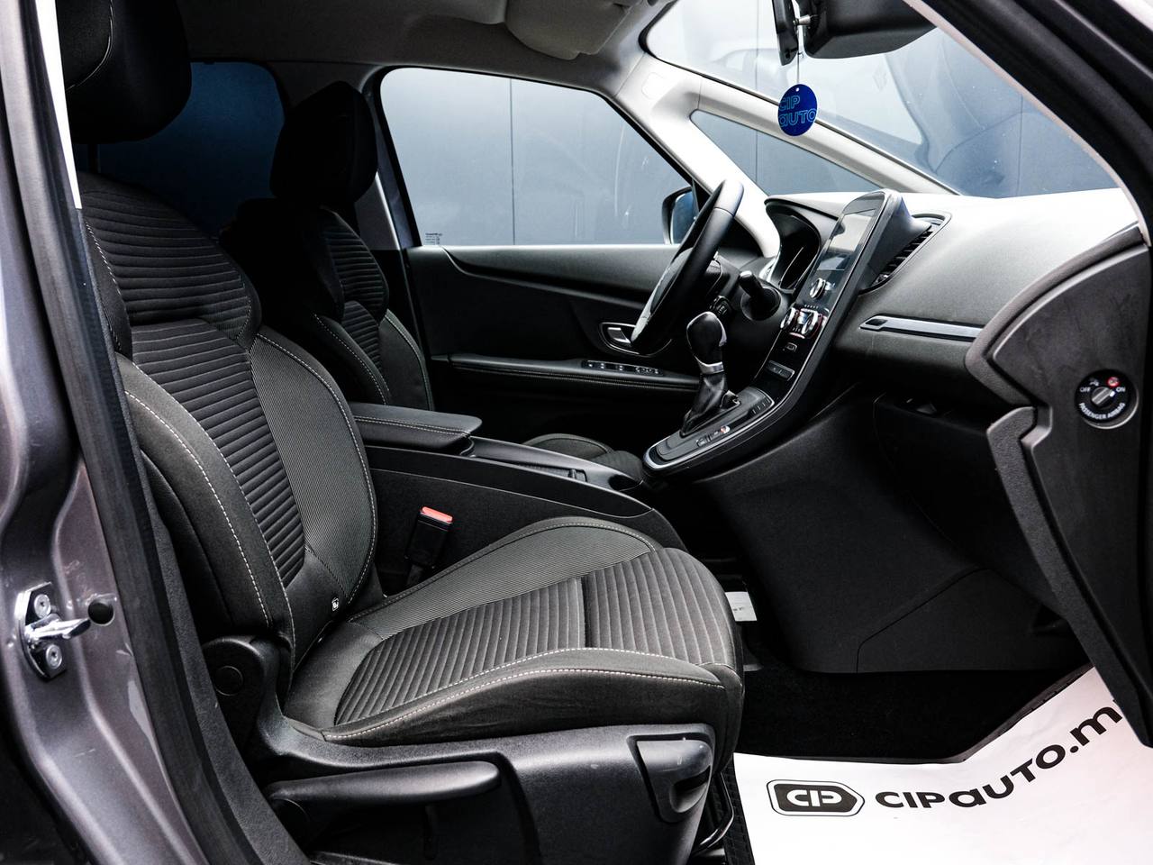 Renault Grand Scenic 2016, Diesel, 228 000 km – foto 6